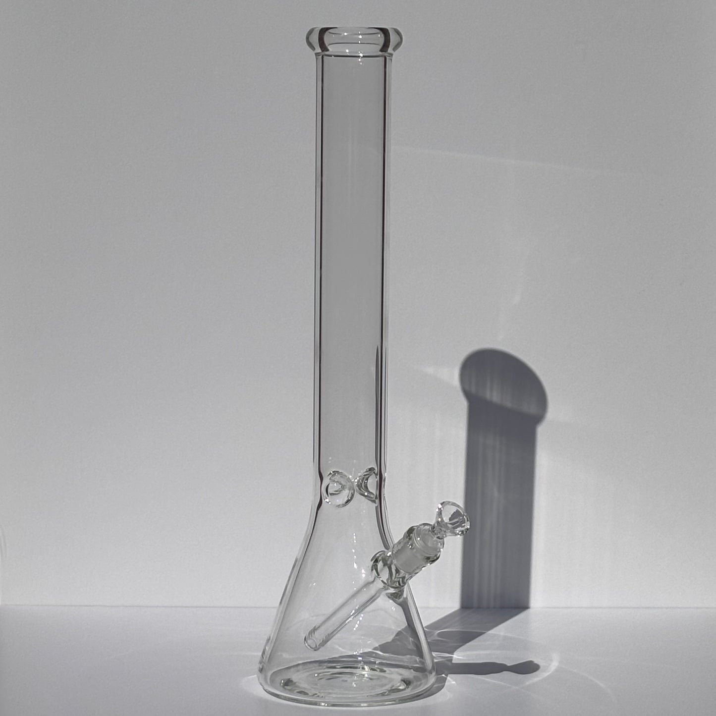 18” Tall Classic Beaker Bong