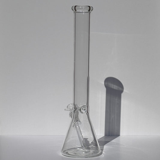 18” Tall Classic Beaker Bong