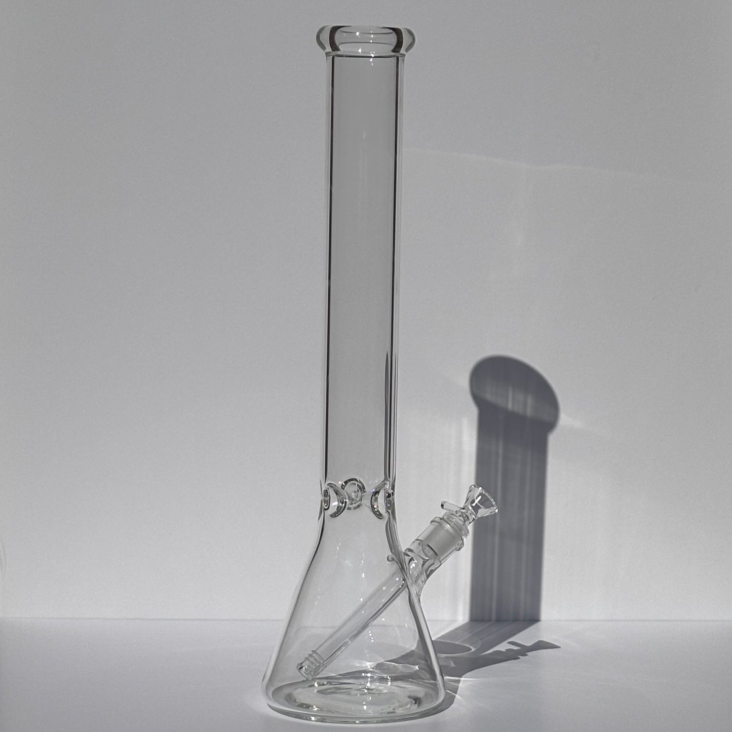 18” Tall Classic Beaker Bong