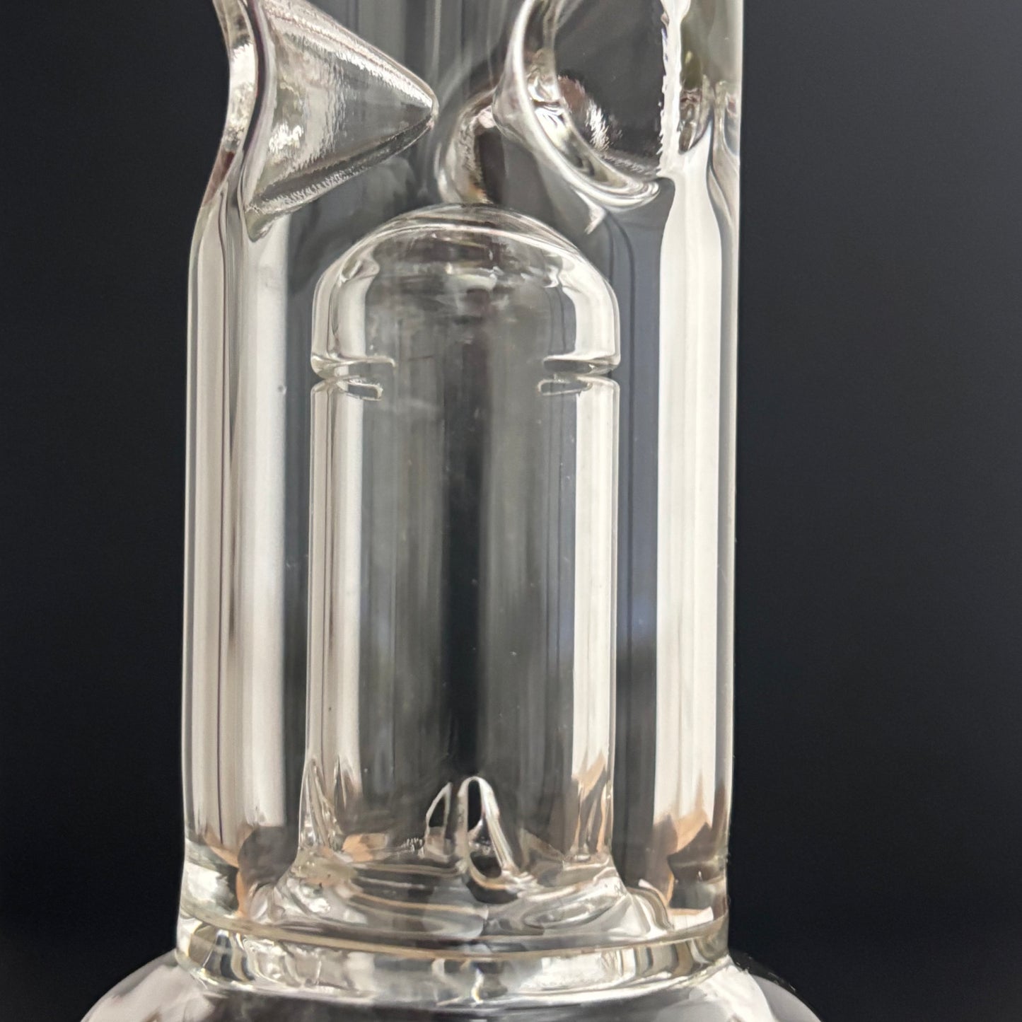 Titan XL 18” Bong