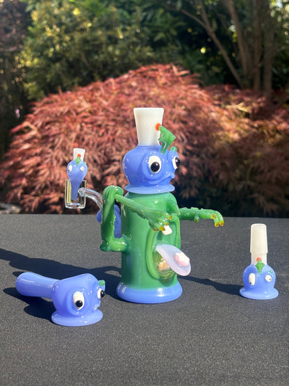 Tongue Tripper Spray Can Dab Rig and Pipe Set